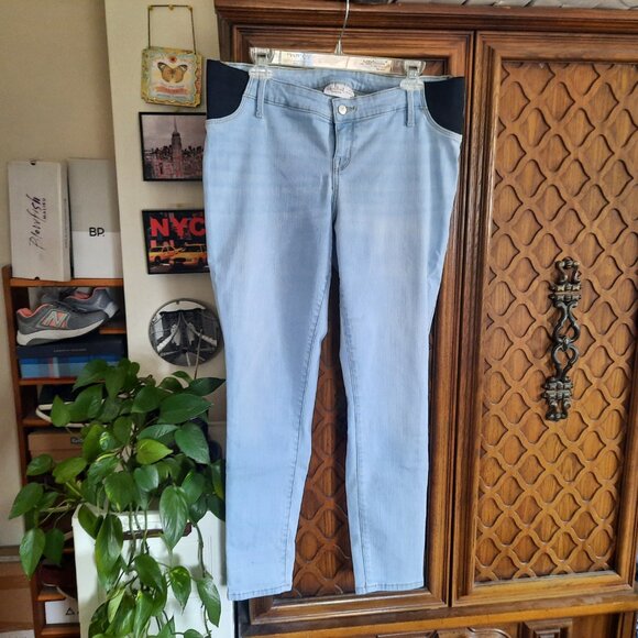Isabel Maternity by Ingrid & Isabel™ Under Belly Skinny Maternity Jeans - Sz 12 - Picture 3 of 16